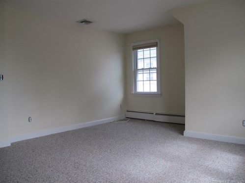 1035 Shippan Ave, Stamford CT  06902-7419 exterior