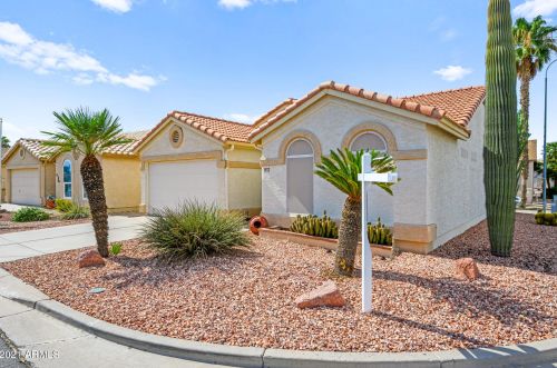 1952 Palm Beach Dr, Chandler, AZ 85249-8725