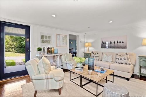 136 Richmond Hill Rd, New Canaan, CT 06840-5303