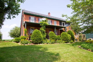 630 Stackstown Rd, Marietta, PA 17547-9324