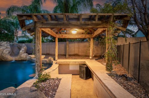 463 Phelps St, Gilbert AZ 85295-2127 exterior