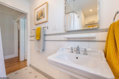 70 Mountain Ave, Bloomfield NJ  07003-3022 exterior