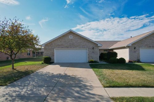 116 Zinfandel Dr, Englewood, OH 45322-3459