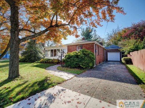 147 Prigmore St, East Brunswick, NJ 08816-3177