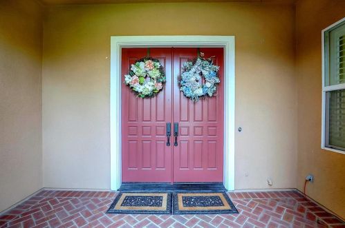2039 Silence Dr, San Jose, CA 95148-1919