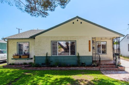 15232 Cordary Ave, Lawndale, CA 90260-2314