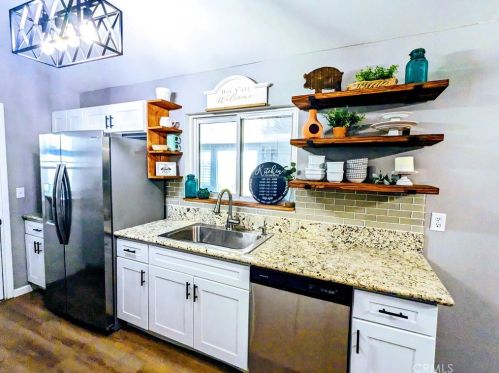5623 Surrey Ln, San Bernardino, CA 92407-2428