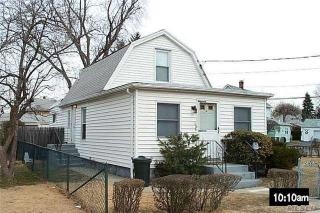 58 Heitz Pl, Hicksville, NY 11801-3104