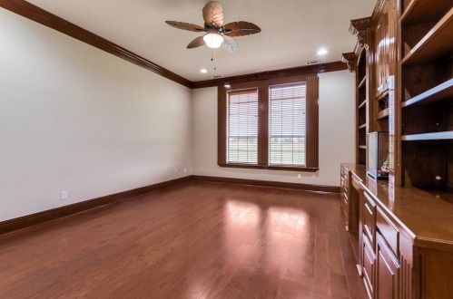 2610 Wl Ct, Cedar Hill TX 75104-6943 exterior