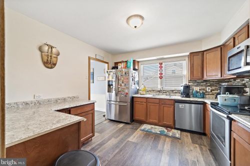 2506 Yellowstone Rd, Riverton NJ  08077-3164 exterior