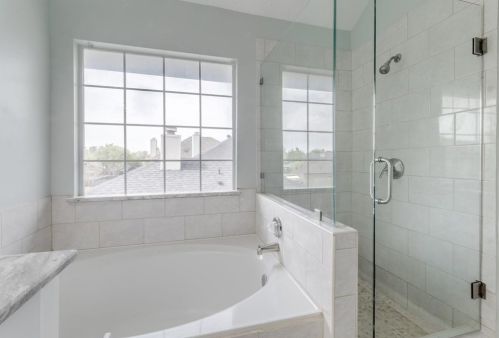 1732 Prescott Dr, Lewisville TX  75028-2078 exterior