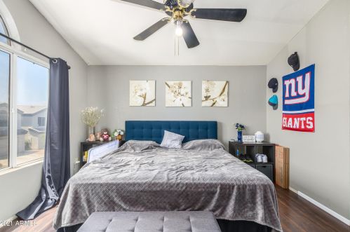 501 Sunrise Dr, Gilbert AZ  85233-6732 exterior