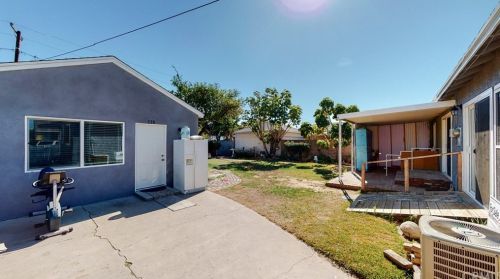 736 Montebello Blvd, Montebello CA 90640-2534 exterior