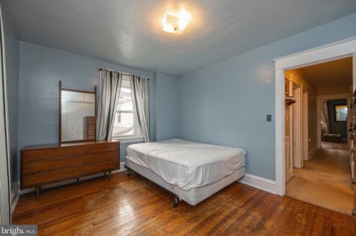 419 Derstine Ave, Lansdale PA 19446-3536 exterior