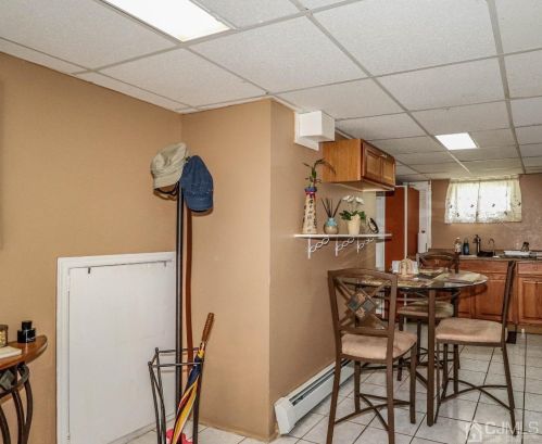 229 Delmore Ave, South Plainfield NJ  07080-3207 exterior