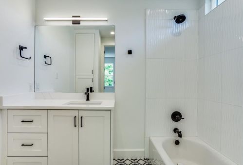 640 Colorado Blvd, Dallas TX  75203-1108 exterior