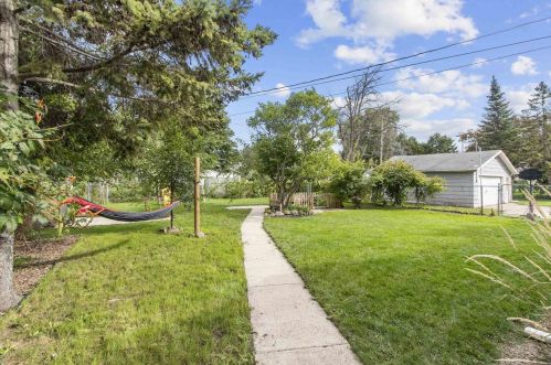 225 Chestnut St, Fond Du Lac WI  54935-3205 exterior