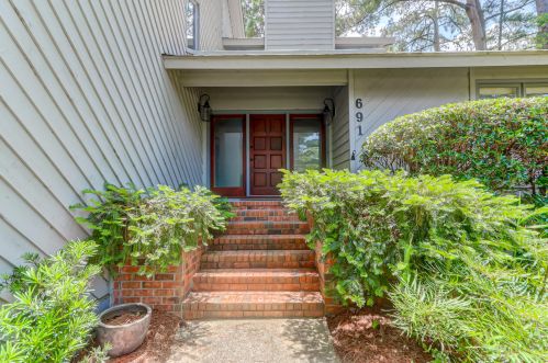 691 Serotina Ct, Mount Pleasant, SC 29464-5171