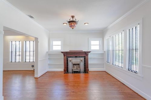 3617 Watonga St, Fort Worth, TX 76107-3347