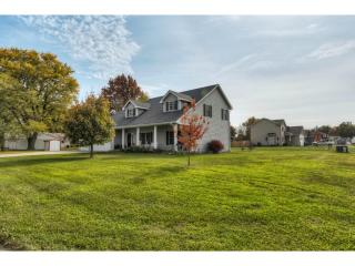 820 Benton St, Winterset, IA 50273-1324