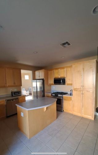 903 Montelena Ct, Livingston CA  95334-9235 exterior