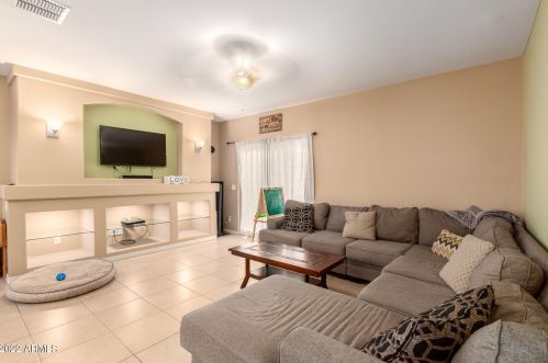 840 Witt Ave, San Tan Valley, AZ 85140