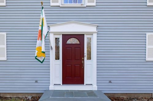 114 Beech St, North Branford, CT 06471-1446