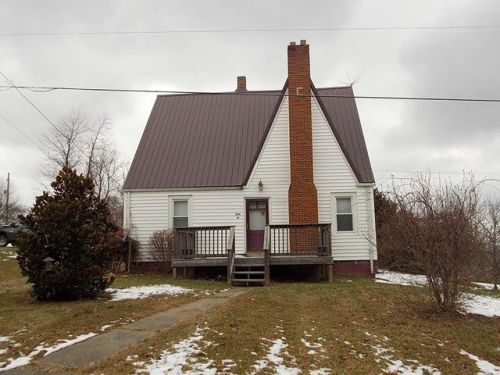 644 Coon Ridge Rd, Hillsville, VA 24343-2020