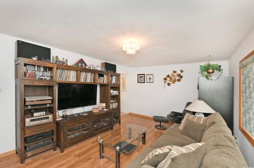 287 Irving Ave, Deer Park NY  11729-3404 exterior