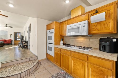 625 8th St, San Bernardino CA  92410-2916 exterior