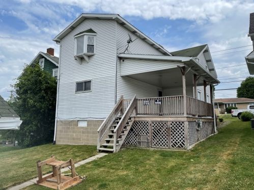 1018 High St, West Brownsville, PA 15417-2261