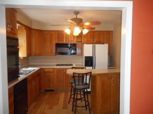 2043 Hulton Rd, Verona PA  15147-3806 exterior