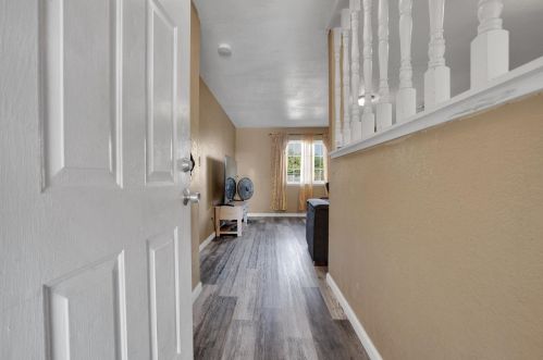 1633 Crowell St, Livingston CA  95334-1854 exterior