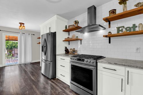 1548 Roscommon Dr, Pataskala OH  43062-7017 exterior