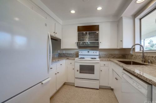 22859 Nadine Cir, Torrance, CA