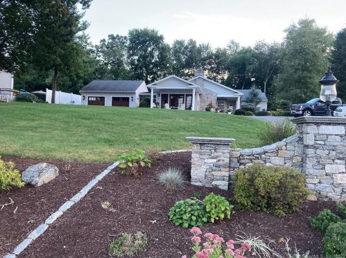 375 Lyman Rd, Waterbury, CT 06716-2328