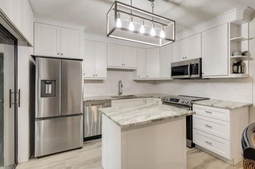 408 4th Ln, West Palm Beach, FL 33418-3548