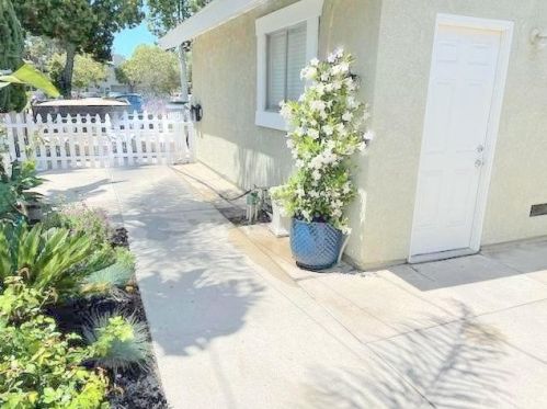 443 Parker St, Orange, CA 92868-4024