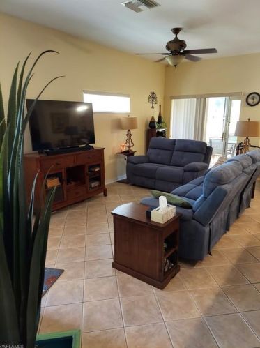20048 Lake Vista Cir, Lehigh Acres, FL 33936-7631