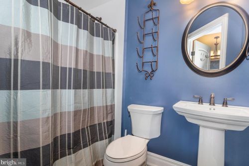 1718 Liberty Cv, Navy Sup Dpt PA  17055-6791 exterior