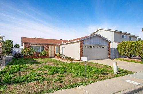 324 Henson St, San Diego, CA 92114-5610