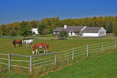 2121 County Road K, Hartford WI  53027-9073 exterior