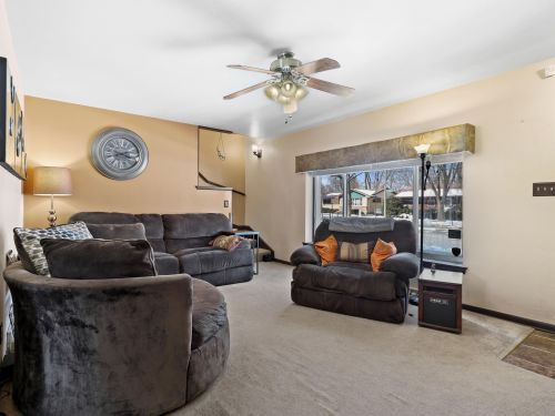 7851 Hope Ave, Milwaukee, WI 53222-2036