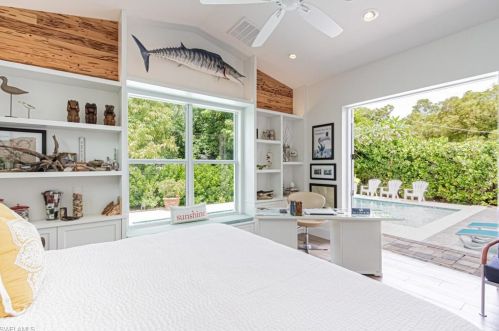 1287 10th Ave, Naples FL  34120-3634 exterior