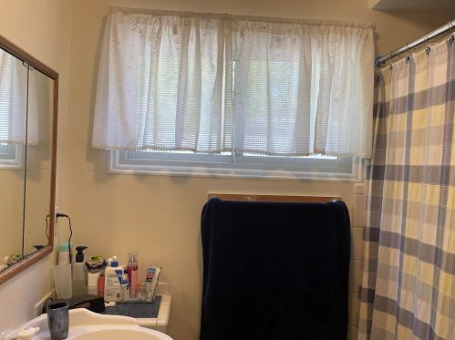 4029 57, Milwaukee WI 53220-2639 exterior