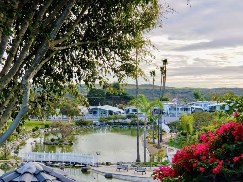 306 Picnic View Ln, Oceanside CA  92056-4809 exterior