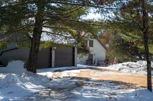 2308 18th Ln, Friendship, WI 53934-9136