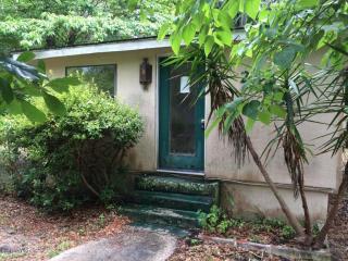 2290 Hilly Rd, Jacksonville, FL 32208-1424