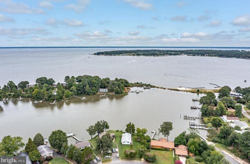 135 Osprey Dr, Montross VA  22520-4119 exterior