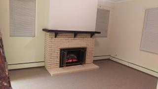 67 Palisades Blvd, Palisades Park NJ  07650-2297 exterior